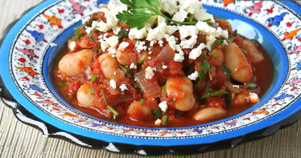 پاپریکای دودی همراه با حبوبات